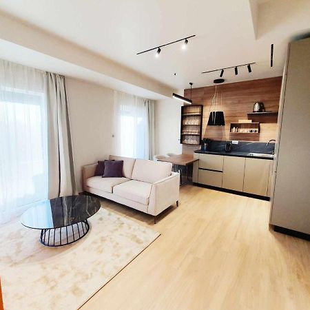 New Ana Design City Center Apartments プーラ エクステリア 写真